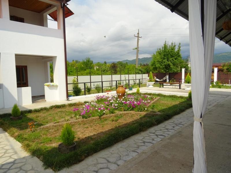 Гостевой Дом Виктория Kheivani Exterior foto